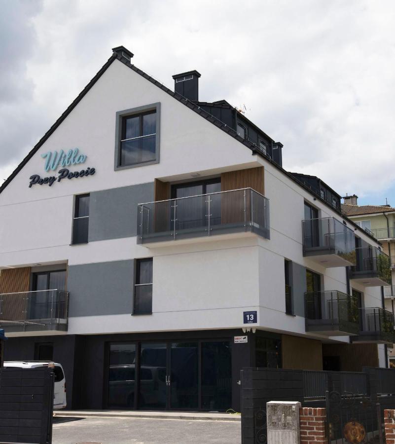 Willa Przy Porcie - Apartamenty Z Aneksami Kuchennymi Ustka Dış mekan fotoğraf
