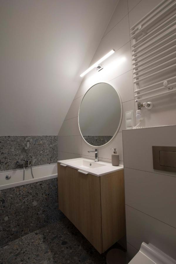 Willa Przy Porcie - Apartamenty Z Aneksami Kuchennymi Ustka Dış mekan fotoğraf