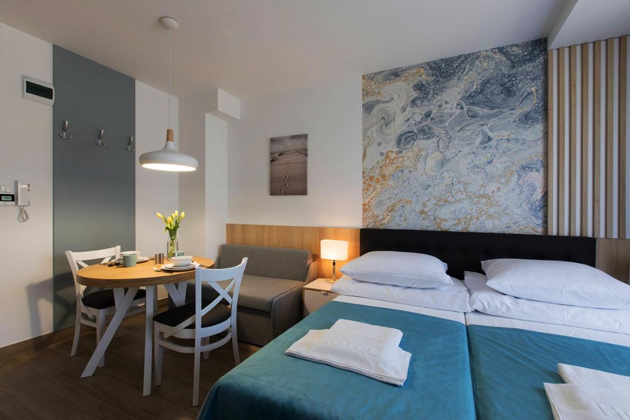 Willa Przy Porcie - Apartamenty Z Aneksami Kuchennymi Ustka Dış mekan fotoğraf