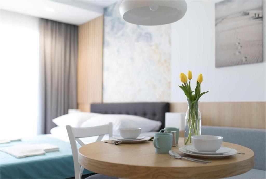 Willa Przy Porcie - Apartamenty Z Aneksami Kuchennymi Ustka Dış mekan fotoğraf